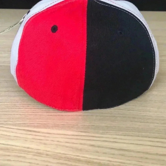 🆕 Color Block Cap 7-1/4🆕 - Picture 2 of 5